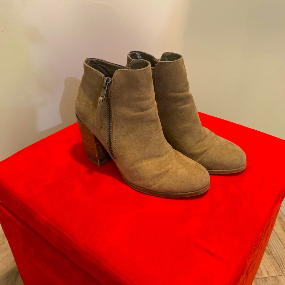 Madeline girl size 6.5